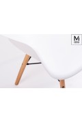 MODESTO fotel DAW DSW biały - polipropylen, nogi bukowe - Modesto Design