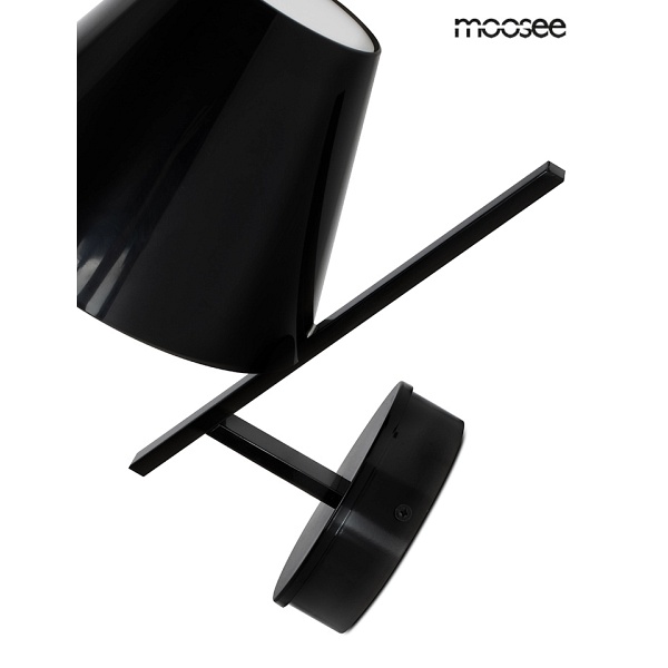 Lampa ścienna MAGO czarna - Moosee