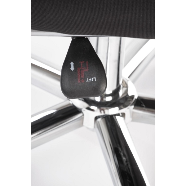 Fotel FREEMAN pracowniczy z podnożkiem czarny / popielaty - Halmar