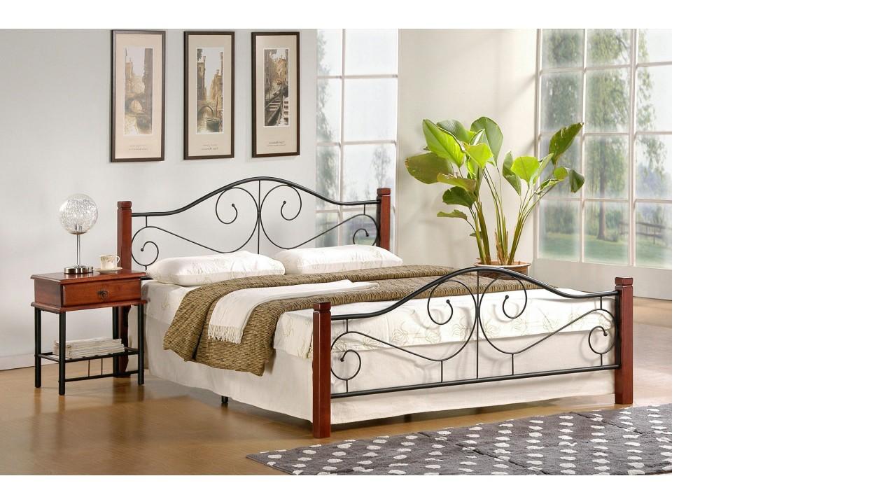 Eleganckie łóżko Violettta 140 cm w odcieniu czereśni antycznej z solidnym stelażem