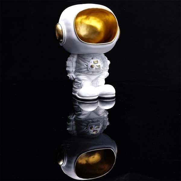Figurka Astronauta z funkcją przechowywania biała/złota - Intesi