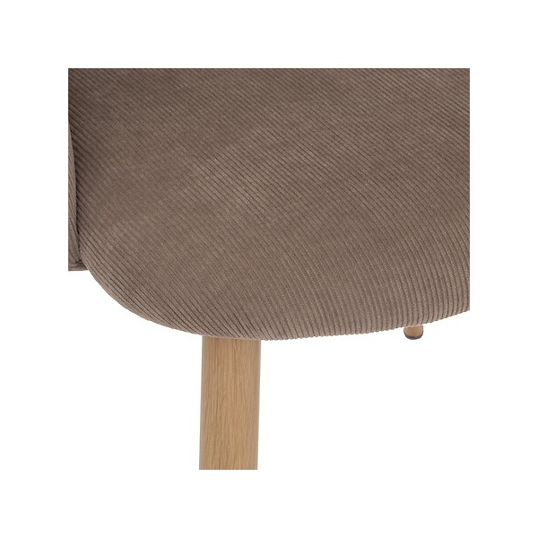 Fotel Celeste beżowy ciemny/nogi naturalne - Nordivo