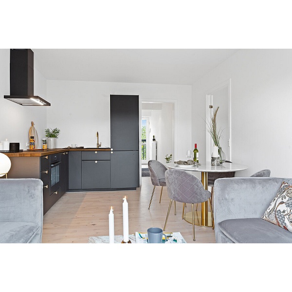 Krzesło tapicerowane Geneve szare welurowe ze złotymi nogami do jadalni i salonu Intesi ( Rozmiar: uniwersalny )