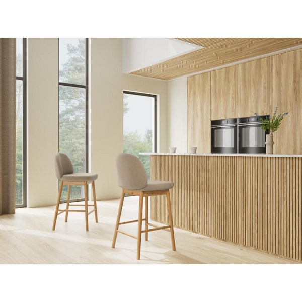 Hoker Sophia beżowy tapicerowany 65 cm do kuchni na dębowych nogach ( Rozmiar: uniwersalny )