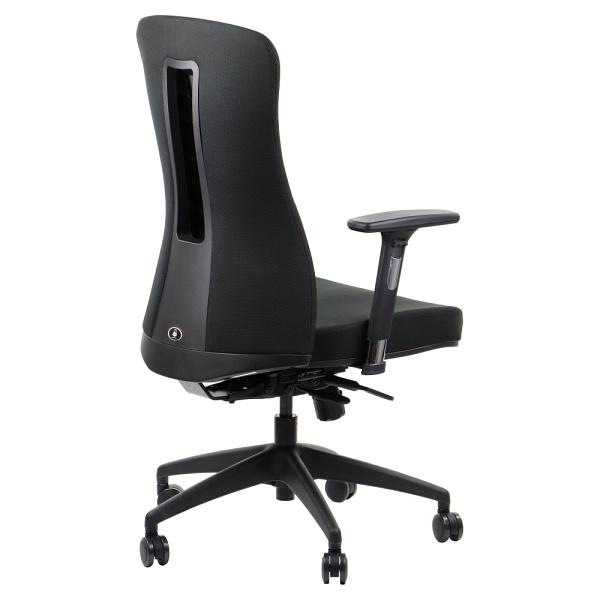 Fotel obrotowy Kenton czarny wysuwem siedziska Stema