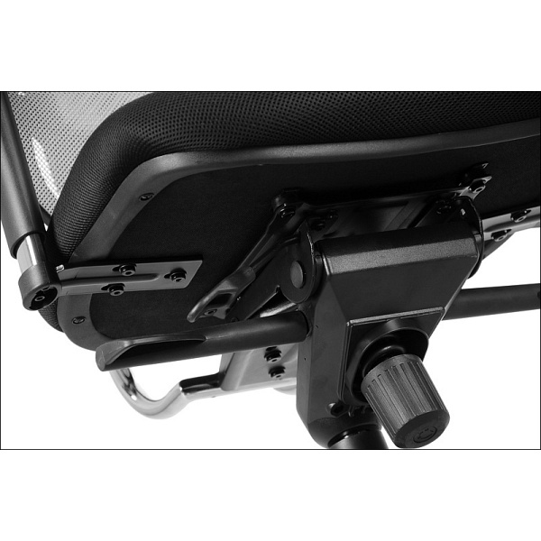 Fotel HN-5018 czarny z wysuwem siedziska - Stema