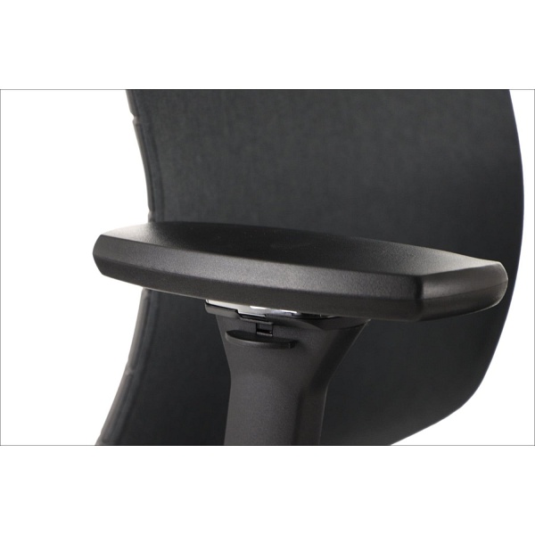 Krzesło obrotowe AKCENT/F PLUS czarny mechanizm samoważący podłokietniki 4D Stema
