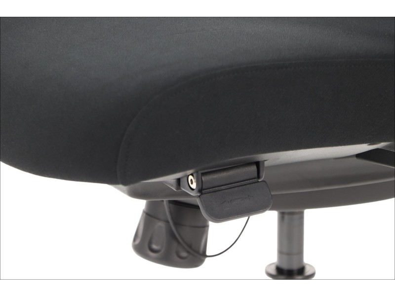 Krzesło obrotowe XELO oparcie siatkowe Stema