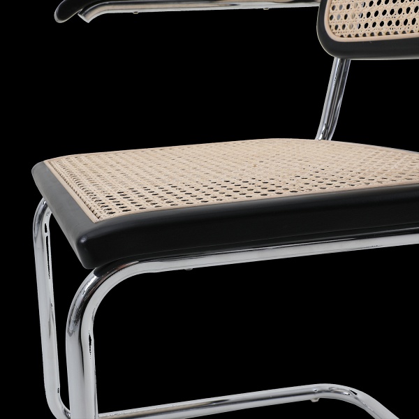 Krzesło VIENNA rattanowo czarne z podłokietnikami Step Into Design