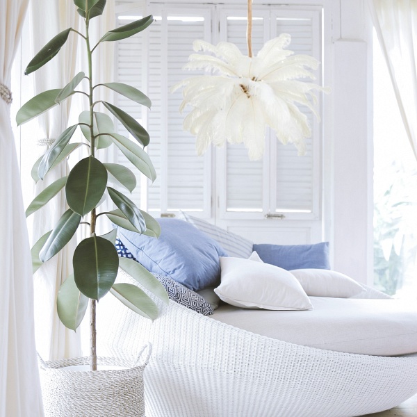 Lampa wisząca EMU pióra beżowe 100 cm Step Into Design