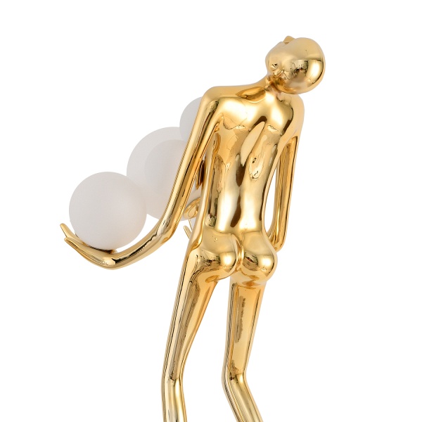 Lampa podłogowa WOMAN 180 cm – złota figura kobiety z białymi kloszami Step Into Design