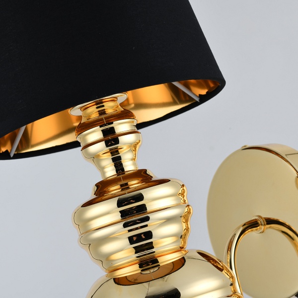 Lampa ścienna QUEEN złoto czarna 18 cm Step Into Design