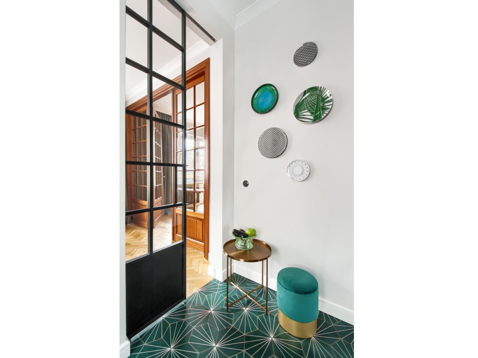 Pufa welurowa VELVET miętowa L Step Into Design