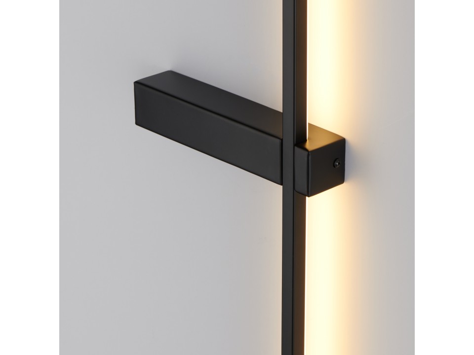 Lampa ścienna SOUL LED czarna 90 cm Step Into Design