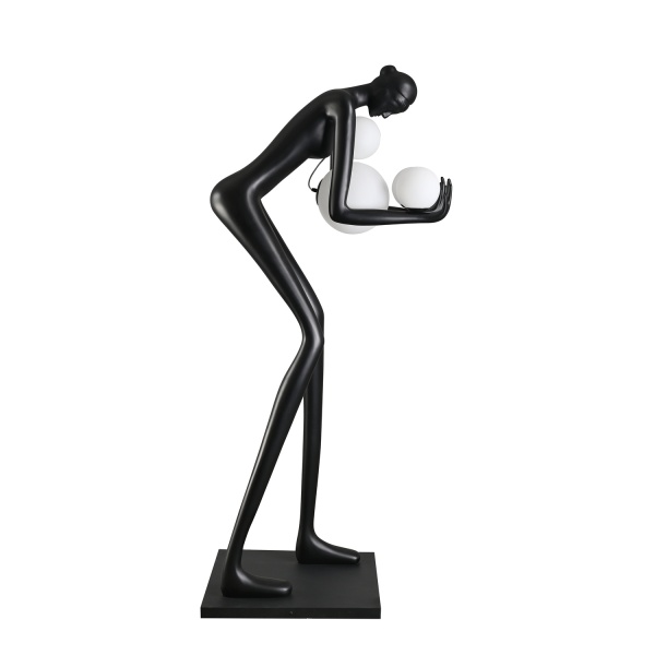 WOMAN – rzeźbiarska lampa podłogowa, figura kobiety, 4×E27, 190 cm Step Into Design