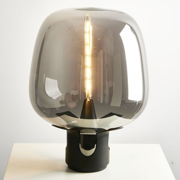 Lampa stołowa FATA czarna 35 *46 cm Step Into Design