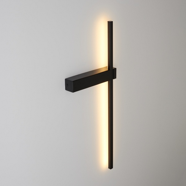 Lampa ścienna SOUL LED czarna 60 cm Step Into Design