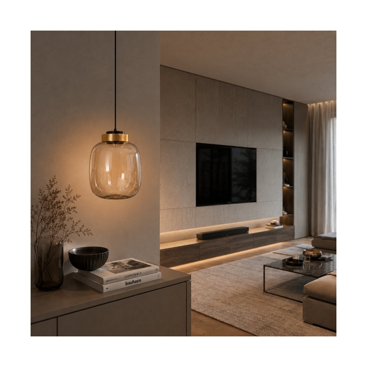 Lampa wisząca BOOM 25 cm - LED, klosz bursztynowy, wykonczenie złote - Step Into Design