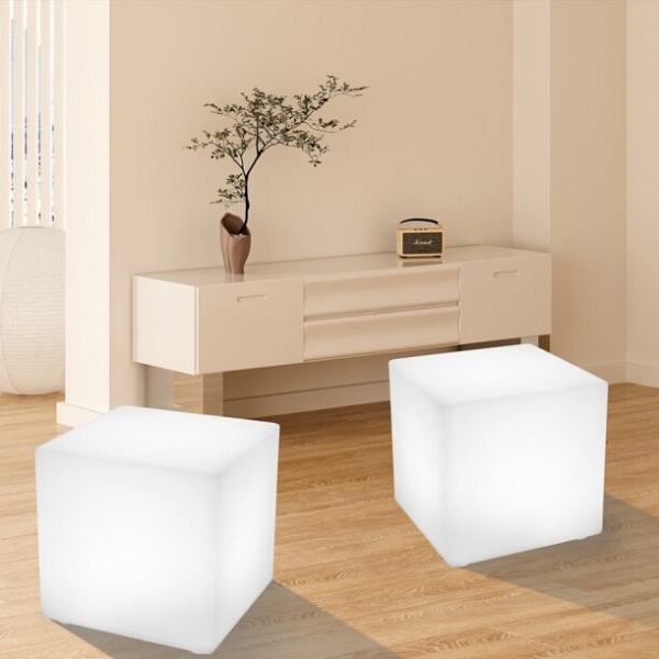 Lampa ogrodowa kostka CUBIC L LED RGBW 16 kolorów 43 cm Step Into Design