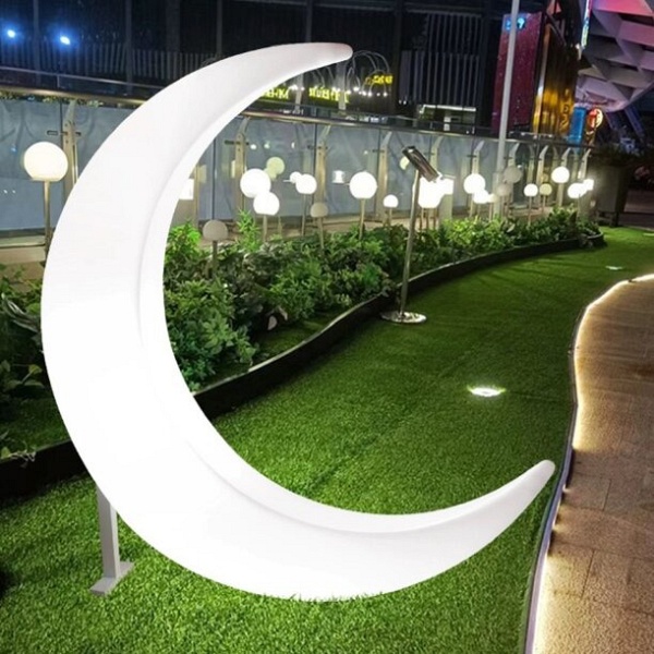 Lampa ogrodowa dekoracyjna księżyc MOON XL LED RGBW 16 kolorów 150 cm Step Into Design