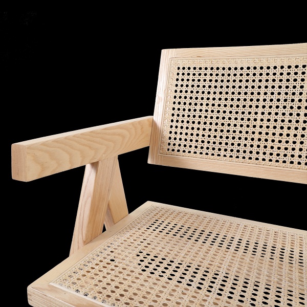 Krzesło BOHO drewniane w kolorze naturalnym z podłokietnikami Step Into Design