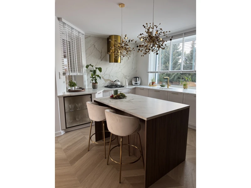 Lampa wisząca MONETTI złota 40 cm Step Into Design