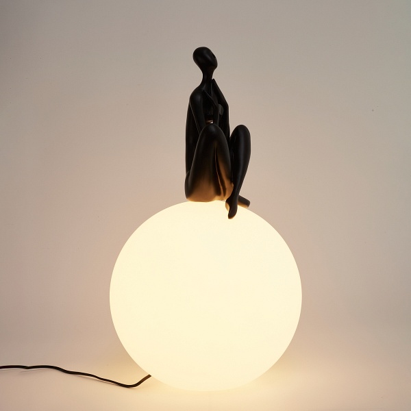 Lampa stołowa WOMAN-3 czarna 35 cm Step Into Design