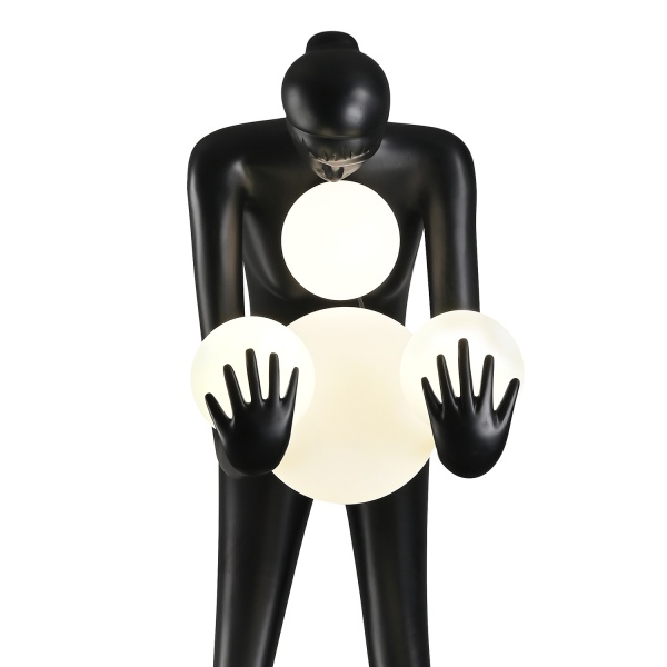 WOMAN – rzeźbiarska lampa podłogowa, figura kobiety, 4×E27, 190 cm Step Into Design
