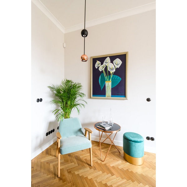 Fotel welurowy FLUENCE ciemna zieleń Step Into Design