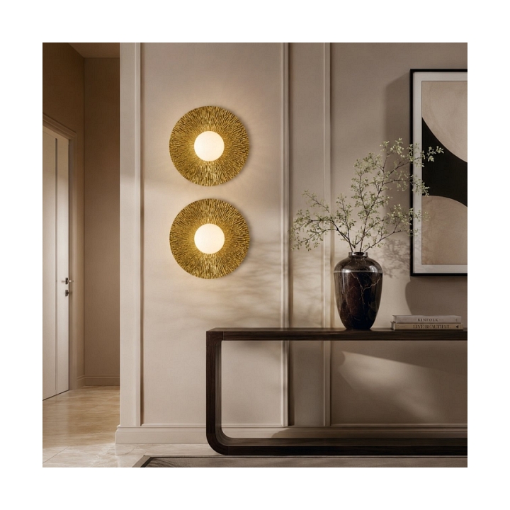 Lampa ścienna SUN M złota 35 cm - Step Into Design