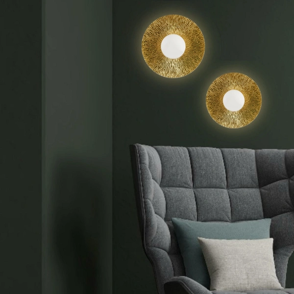 Lampa ścienna SUN M złota 35 cm Step Into Design