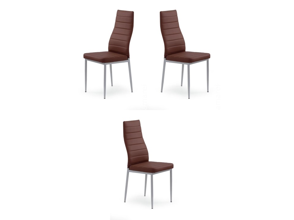 Trzy krzesła ciemno brązowe - 2021